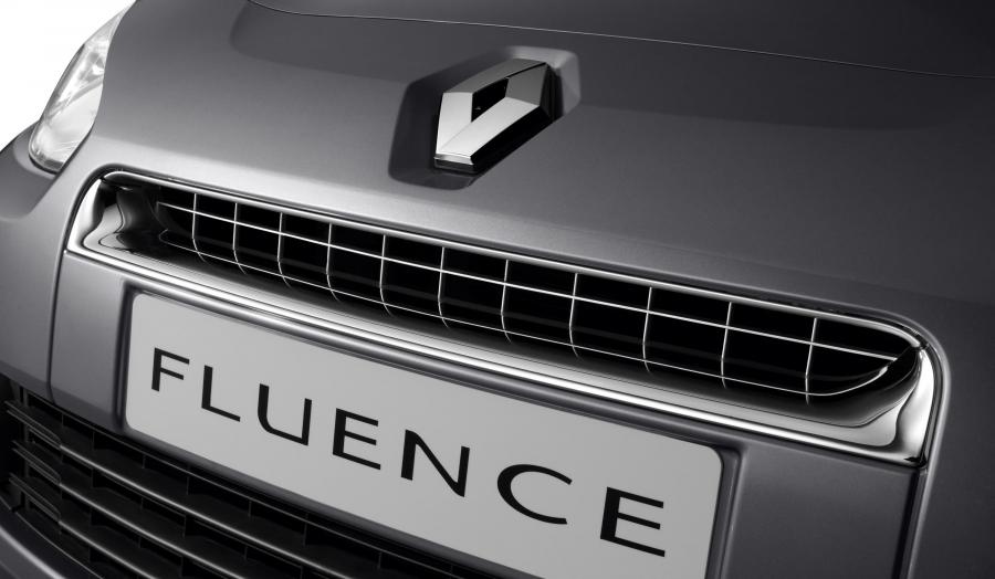  Renault Fluence 2010 года  (фото 129 из 146)